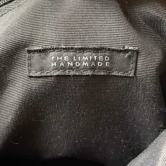 The Limited Black and Ivory Woven Handmade Toto bag - Picture 9 of 9